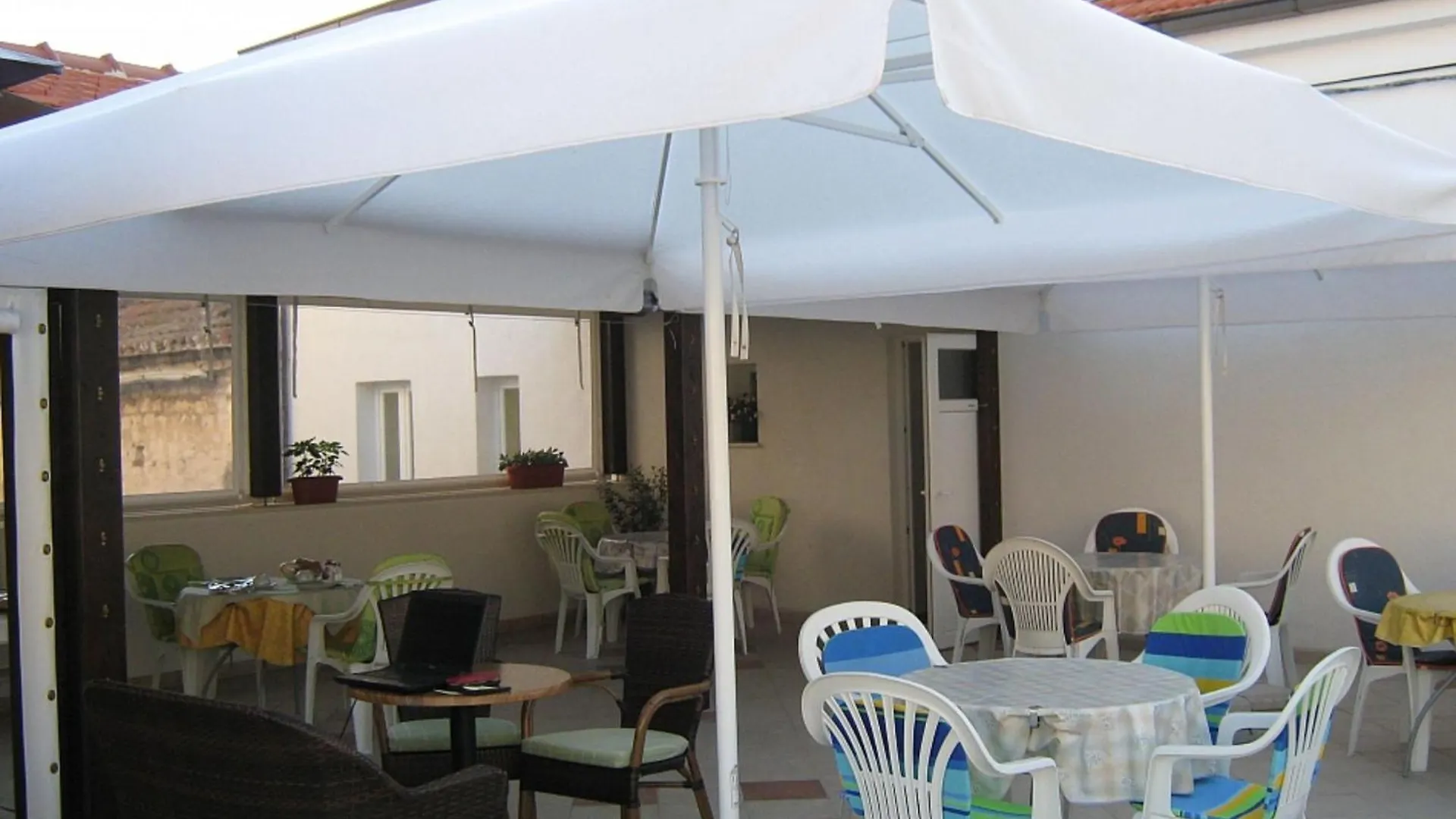 Guest house Klaudija'S Charming Apartments & Rooms Trogir